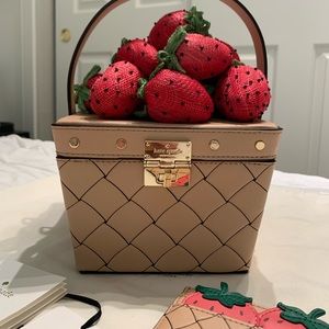 Kate Spade Strawberry Picnic Bag- rare